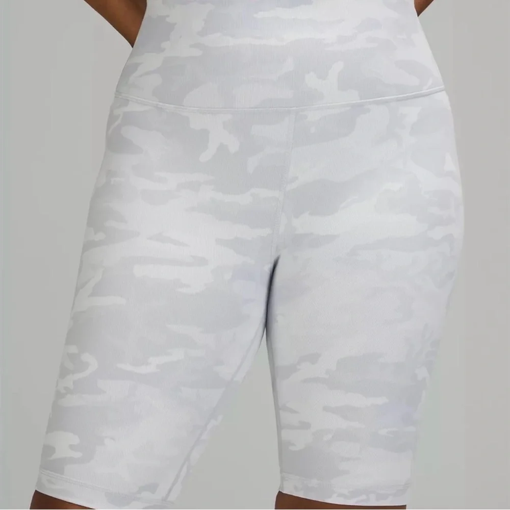 Lululemon Wunder Under High Rise Shorts Cognito Camo